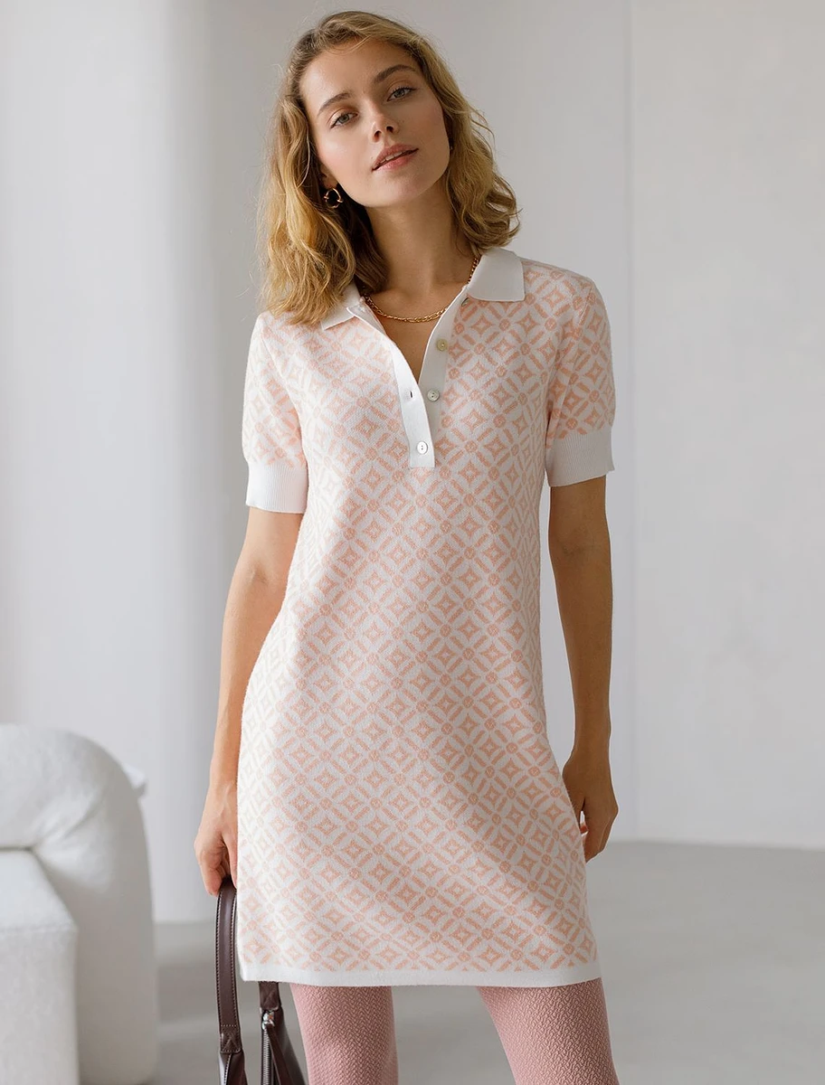 

Платье вязаное, Бежевый;пудровый