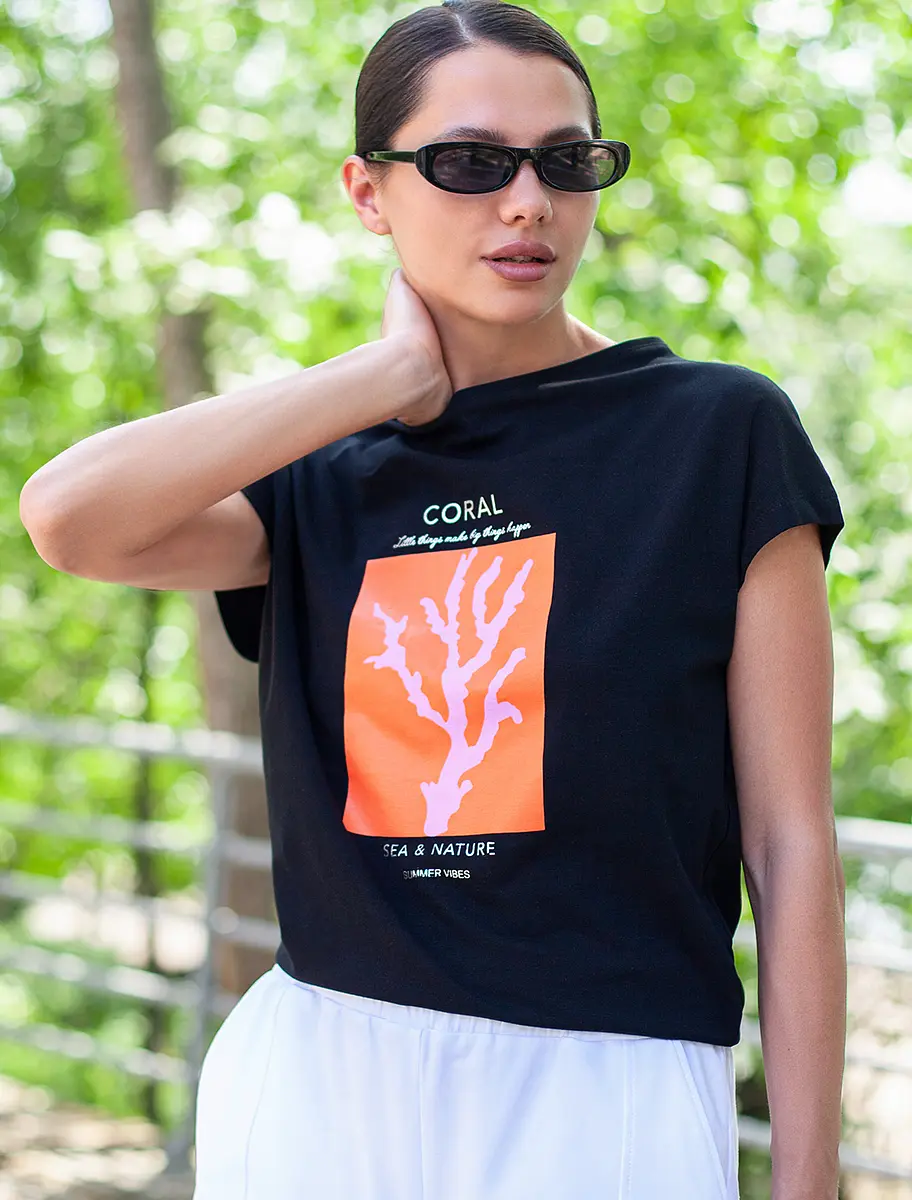 

Футболка, Черный;черный_коралл