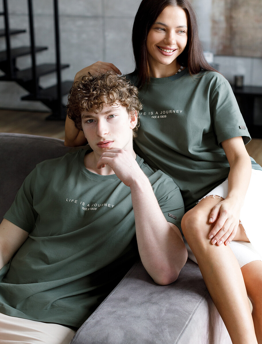 

Футболка, Хаки;т.оливковый_journey