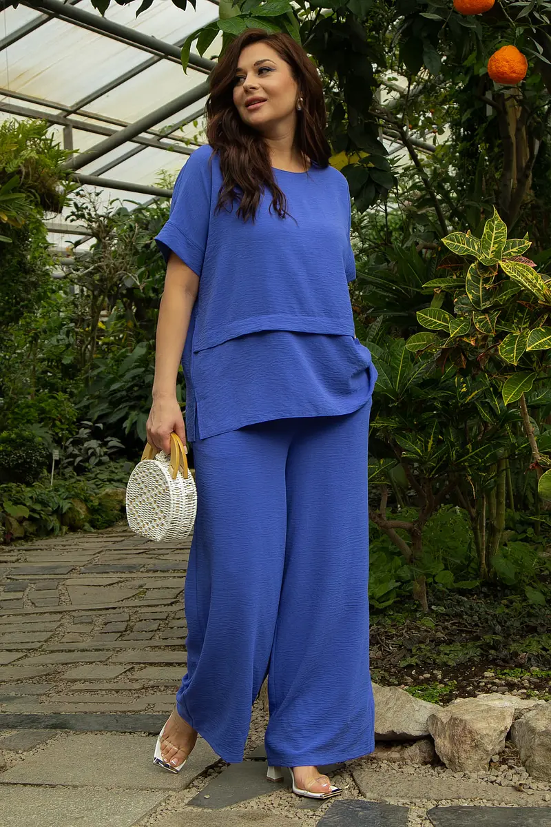 

Костюм, Синий