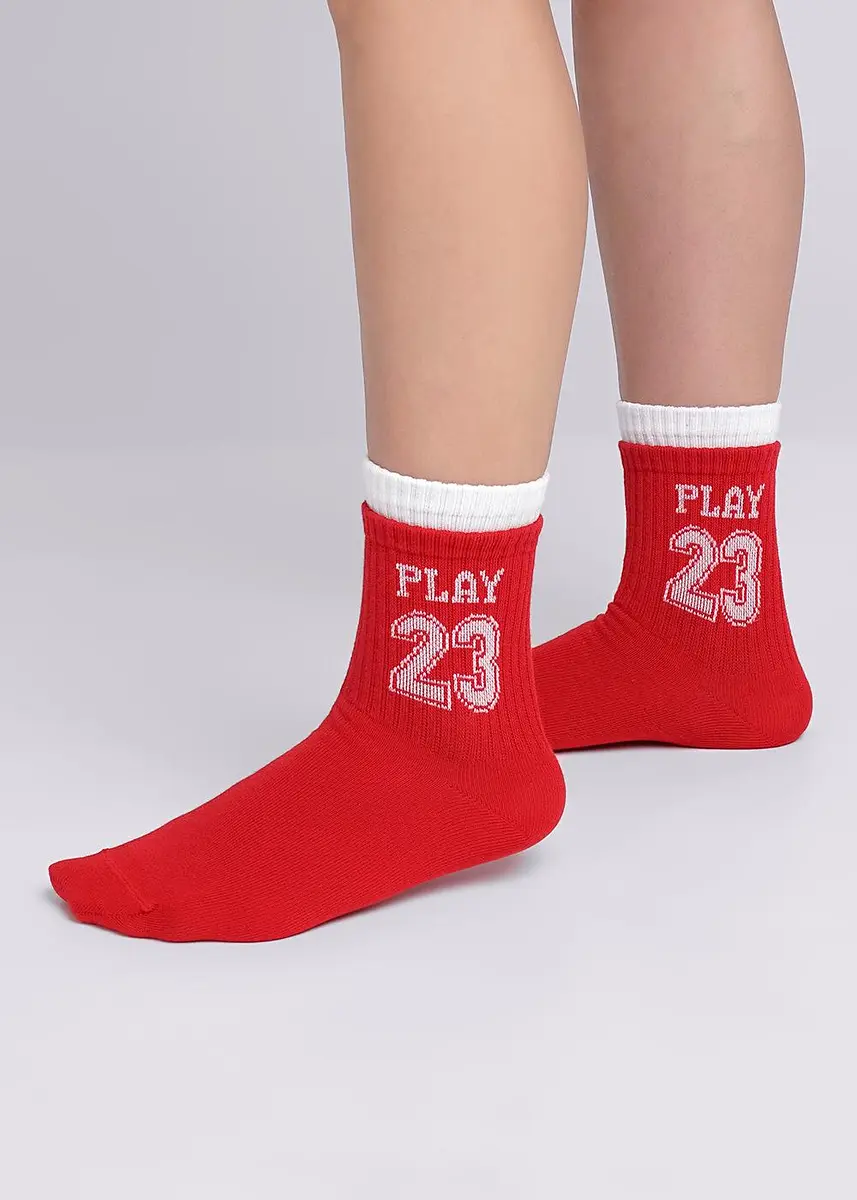 

Носки, Красный