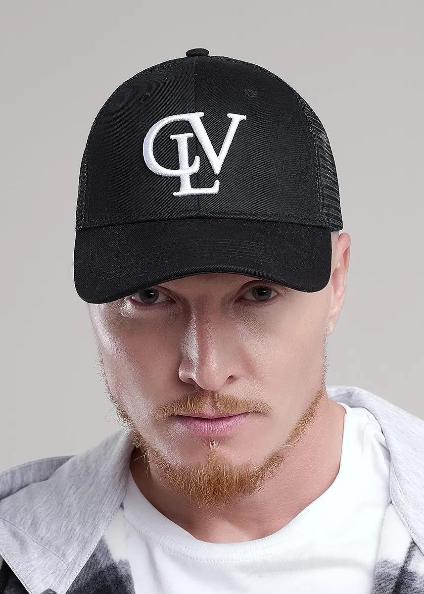 

Бейсболка, Черный