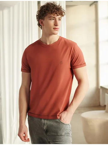 Футболка VILATTE