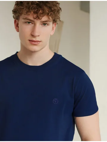 Футболка VILATTE