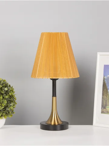 Лампа настольная risalux