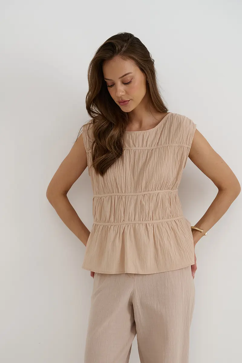 

Топ, Бежевый;экрю