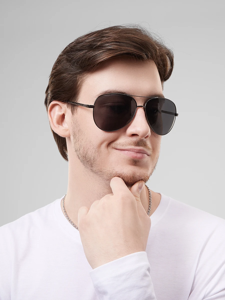 

Очки солнцезащитные, Черный