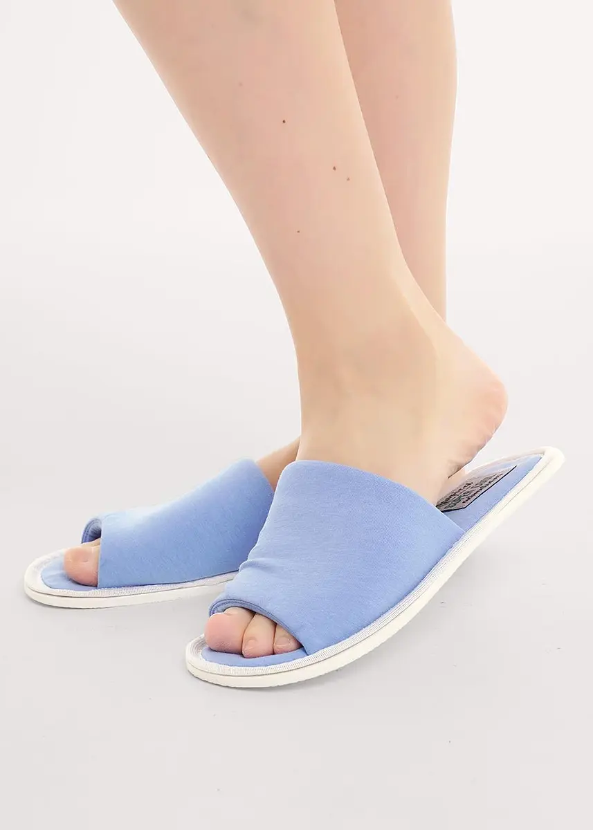 

Тапки, Голубой