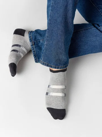 Носки мужские серые с полосками