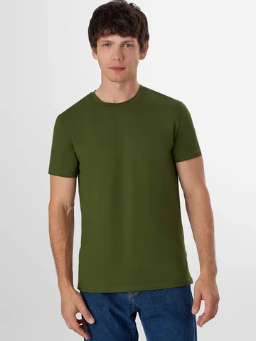 Футболка мужская зеленая