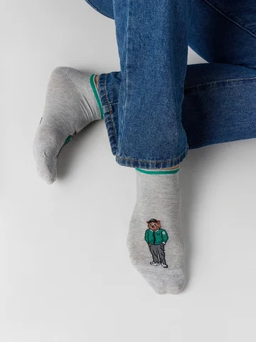 Носки мужские серые с рисунком в виде ме