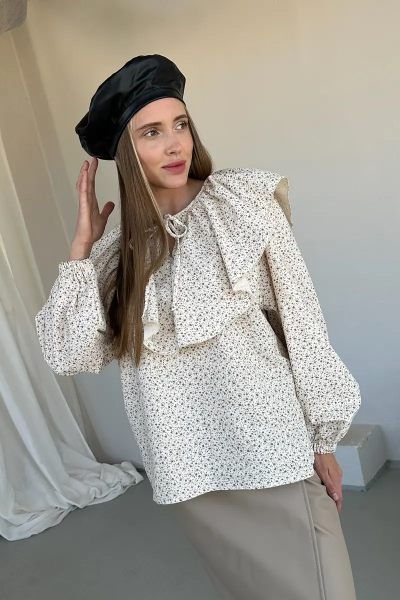 

Блузка, Бежевый;коричневый