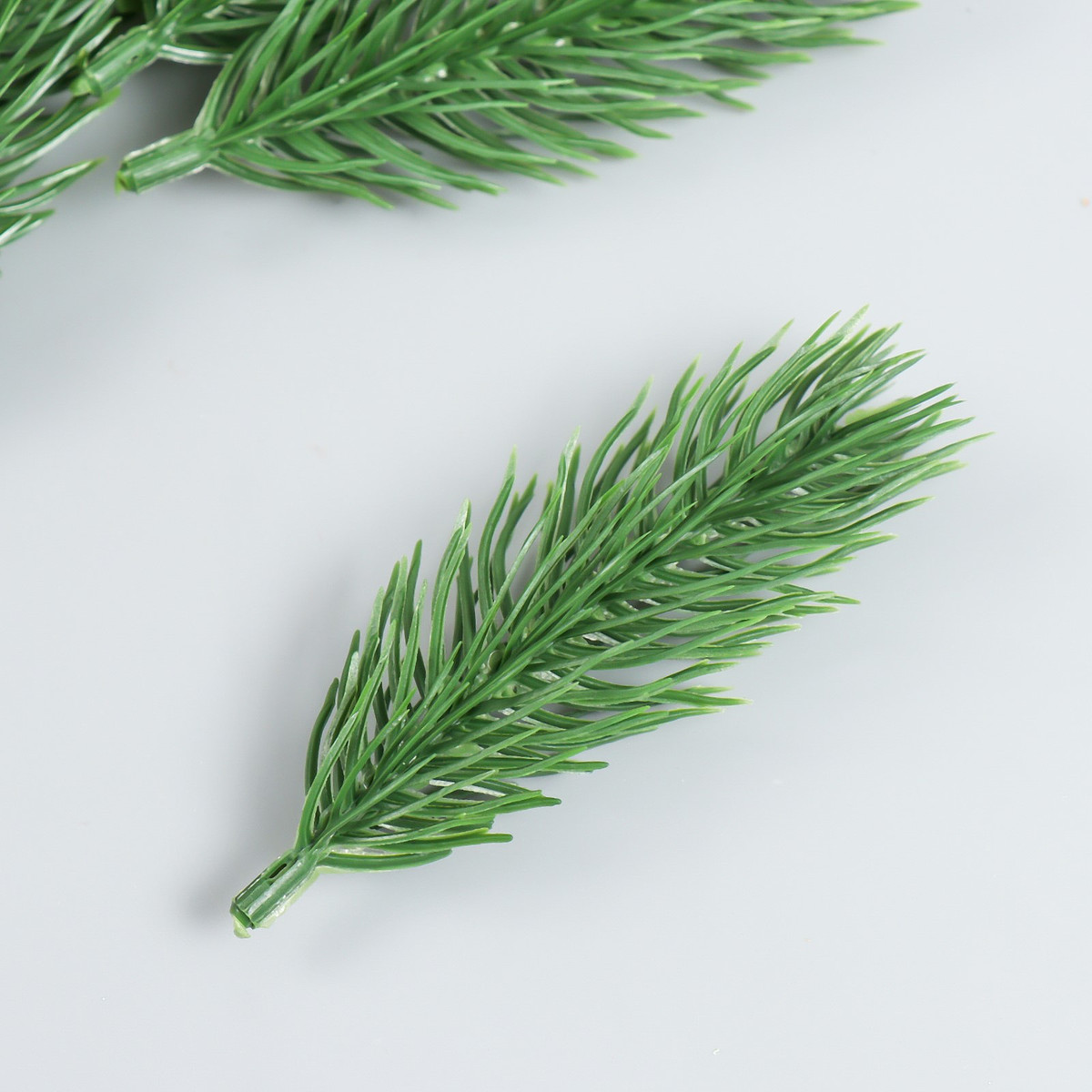 

Декор, Зеленый