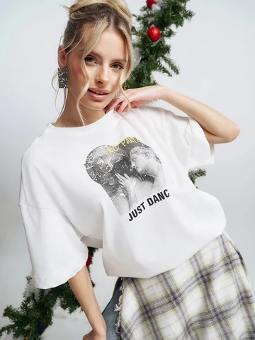 Футболка женская новогодняя с надписью