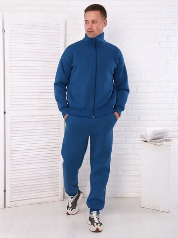 Костюм Роберт Аделис