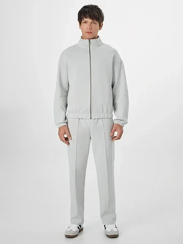 Комплект мужской бежевый