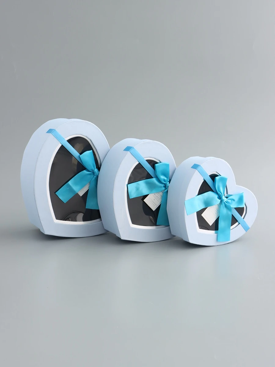 

Набор коробок 3 в 1 сердца 22 х 20 х 9; 18.5 х 17 х 7.5; 1 6 х 14 х 6 см