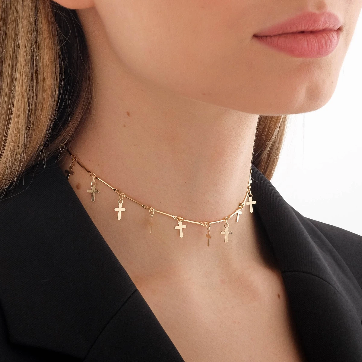 

Чокер, Золотистый