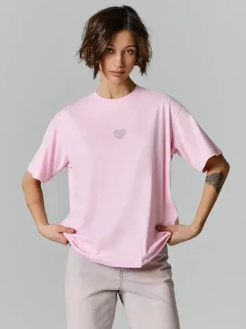 Футболка оверсайз женская розовая с серд