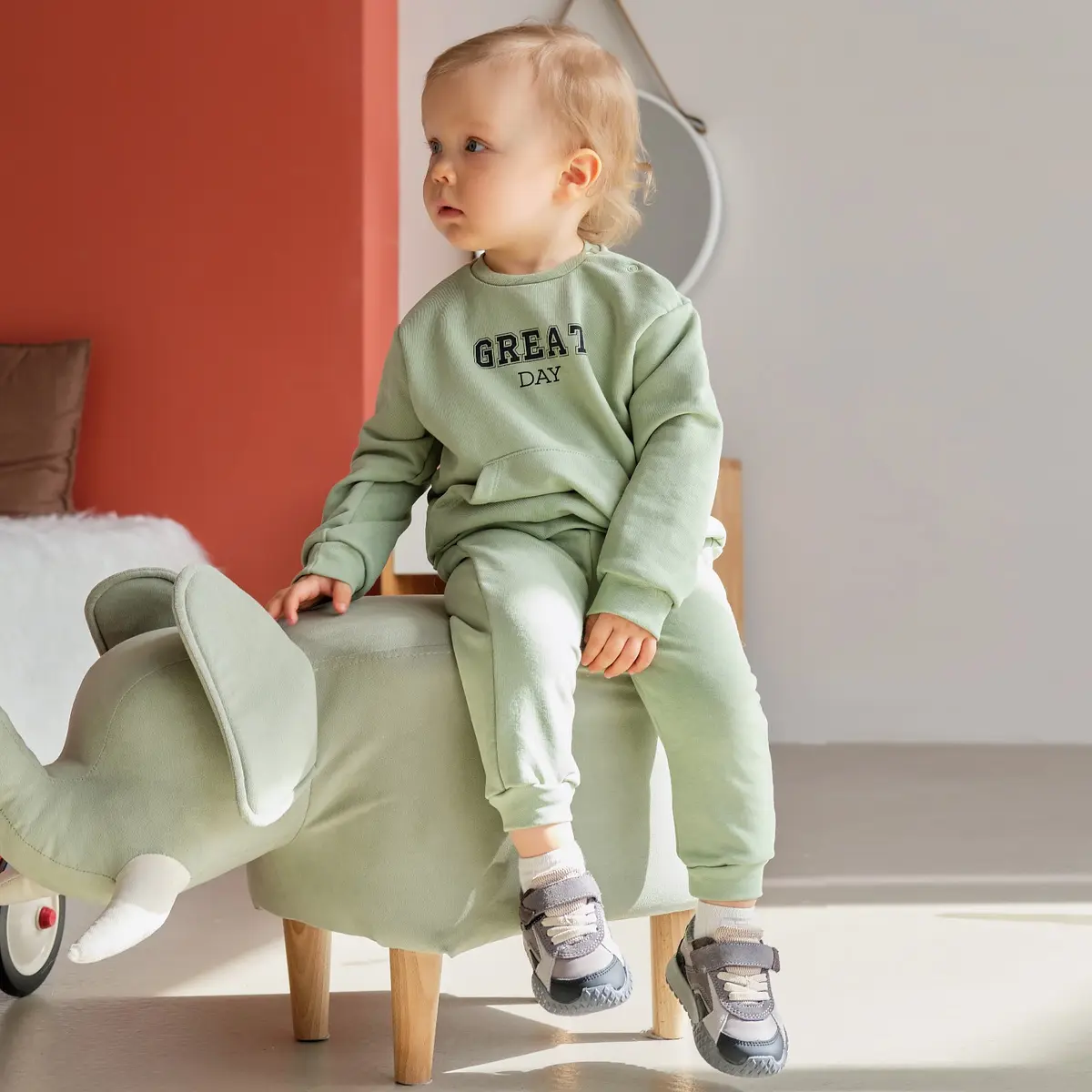 

Костюм толстовка брюки, Зеленый