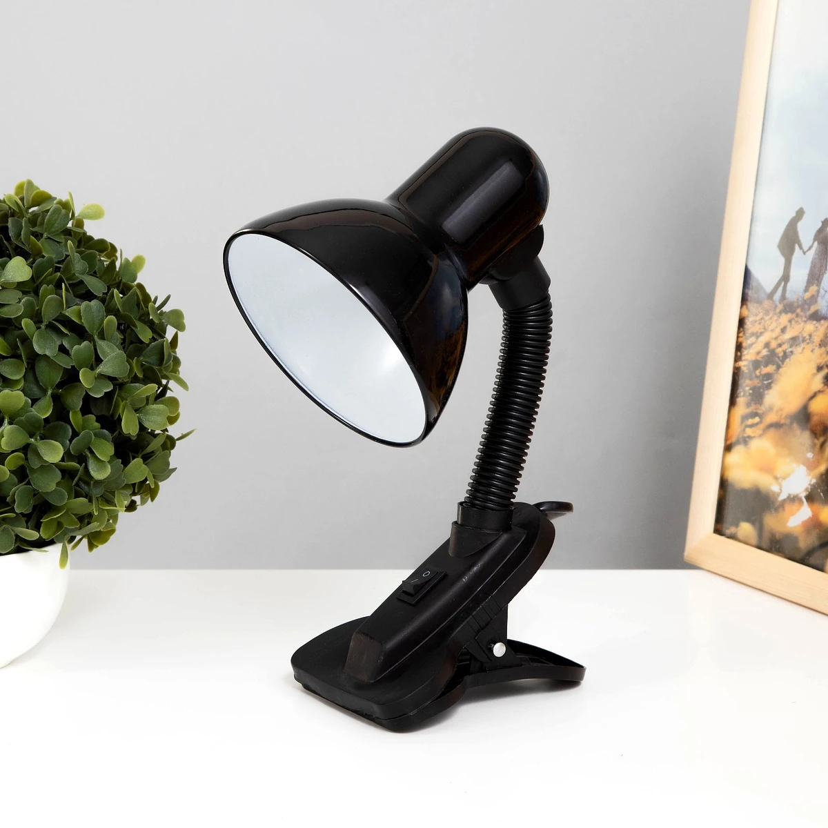 

Лампа настольная е27, с выкл. на зажиме (220 в) черная (108 в) risalux, Черный