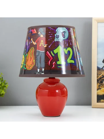 Настольная лампа с абажуром risalux