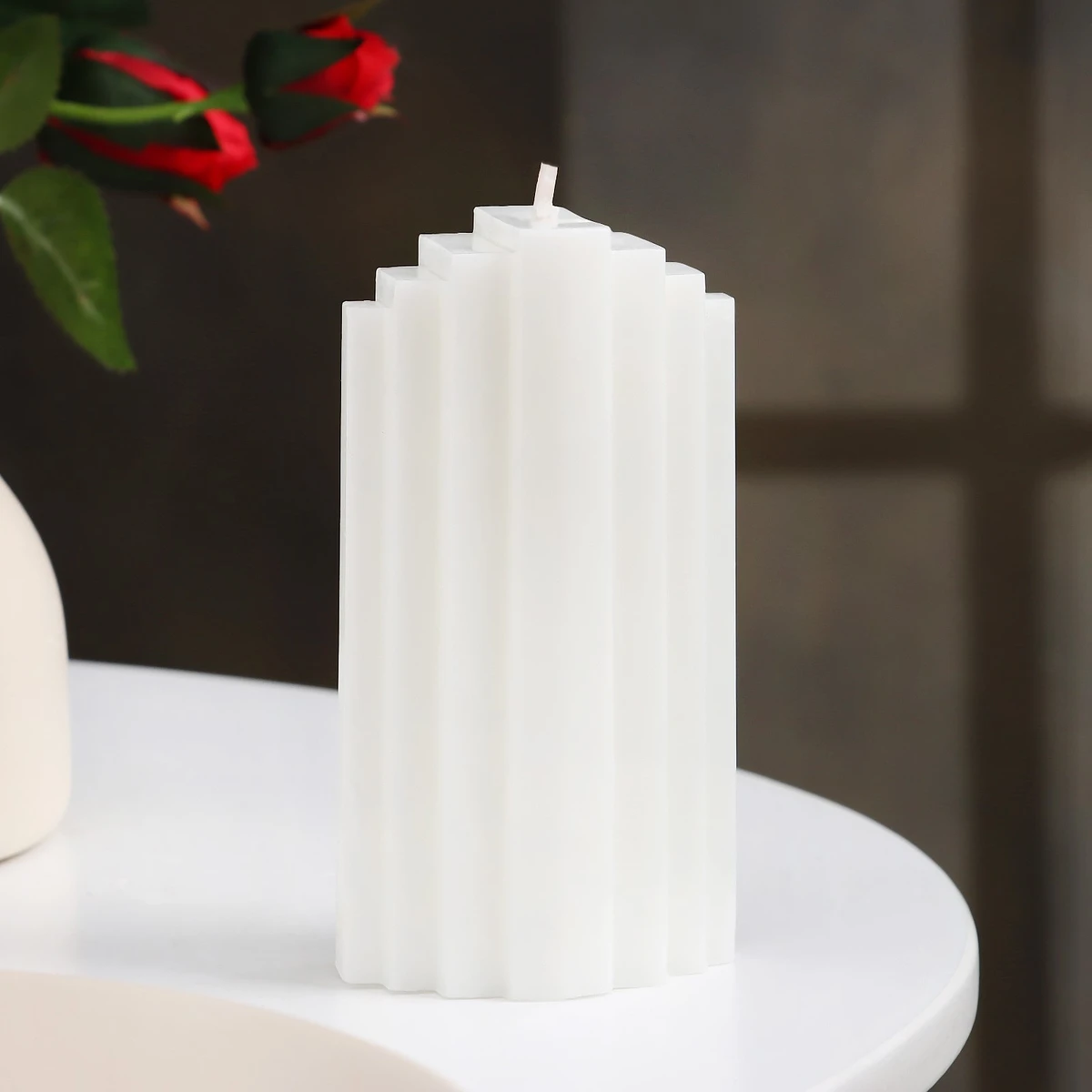 

Свеча-цилиндр, Белый