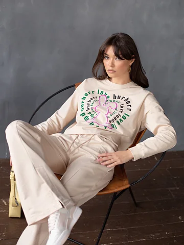 Спортивный костюм