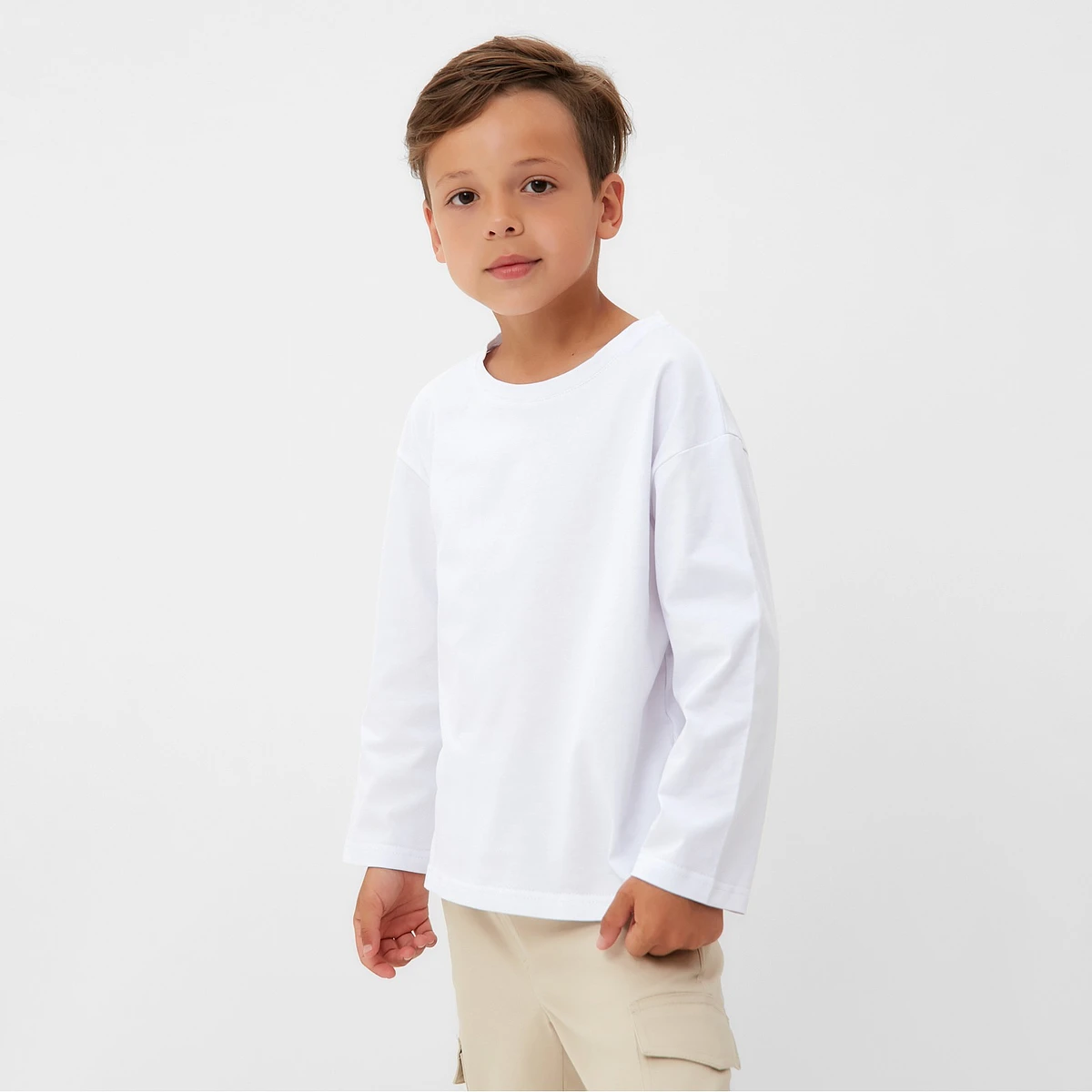 

Лонгслив, Белый