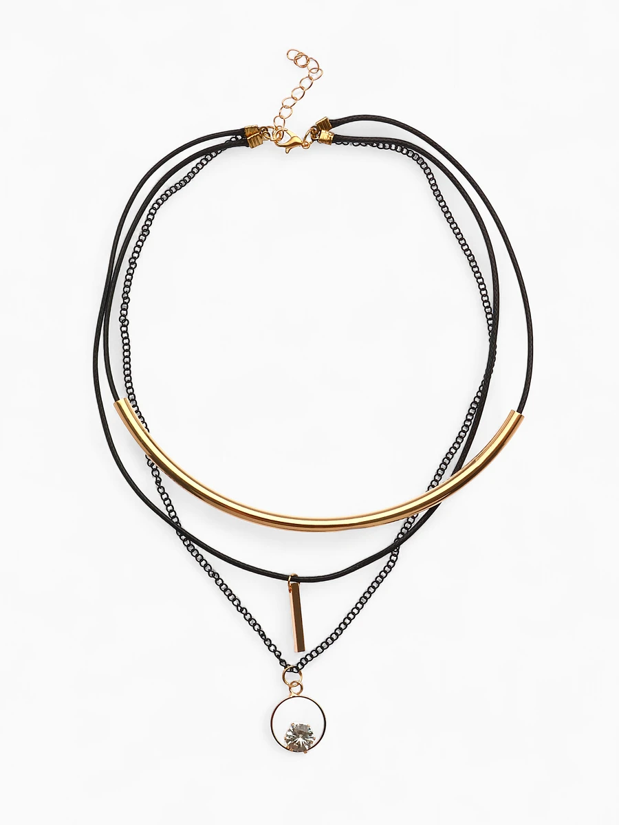 

Кулон, Белый