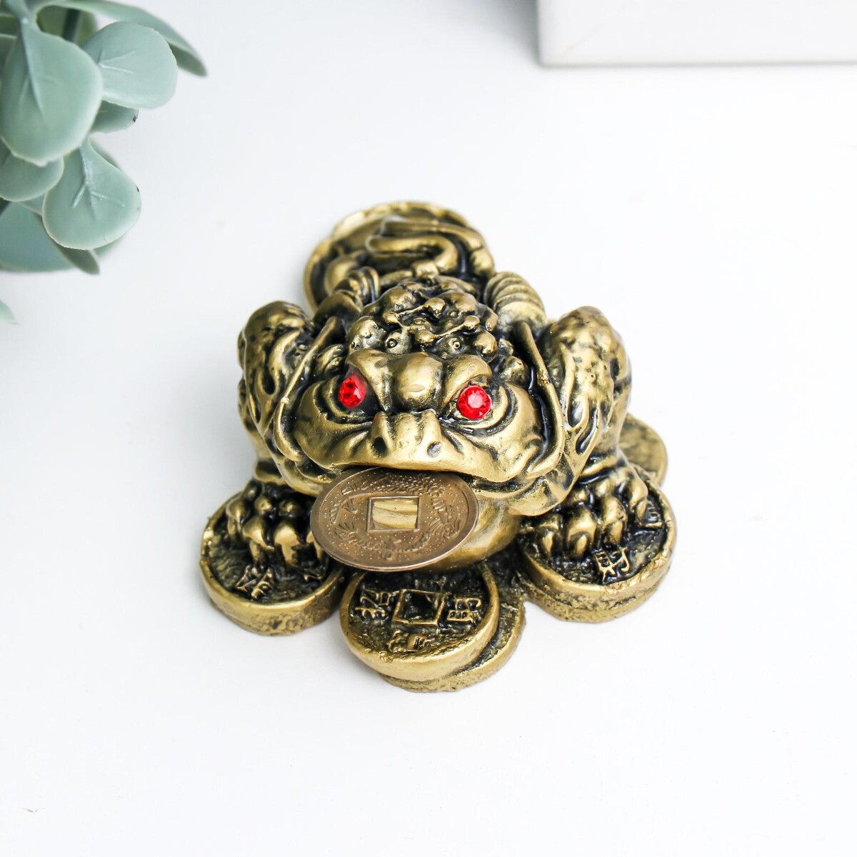 

Нэцкэ фигурка, Бронзовый