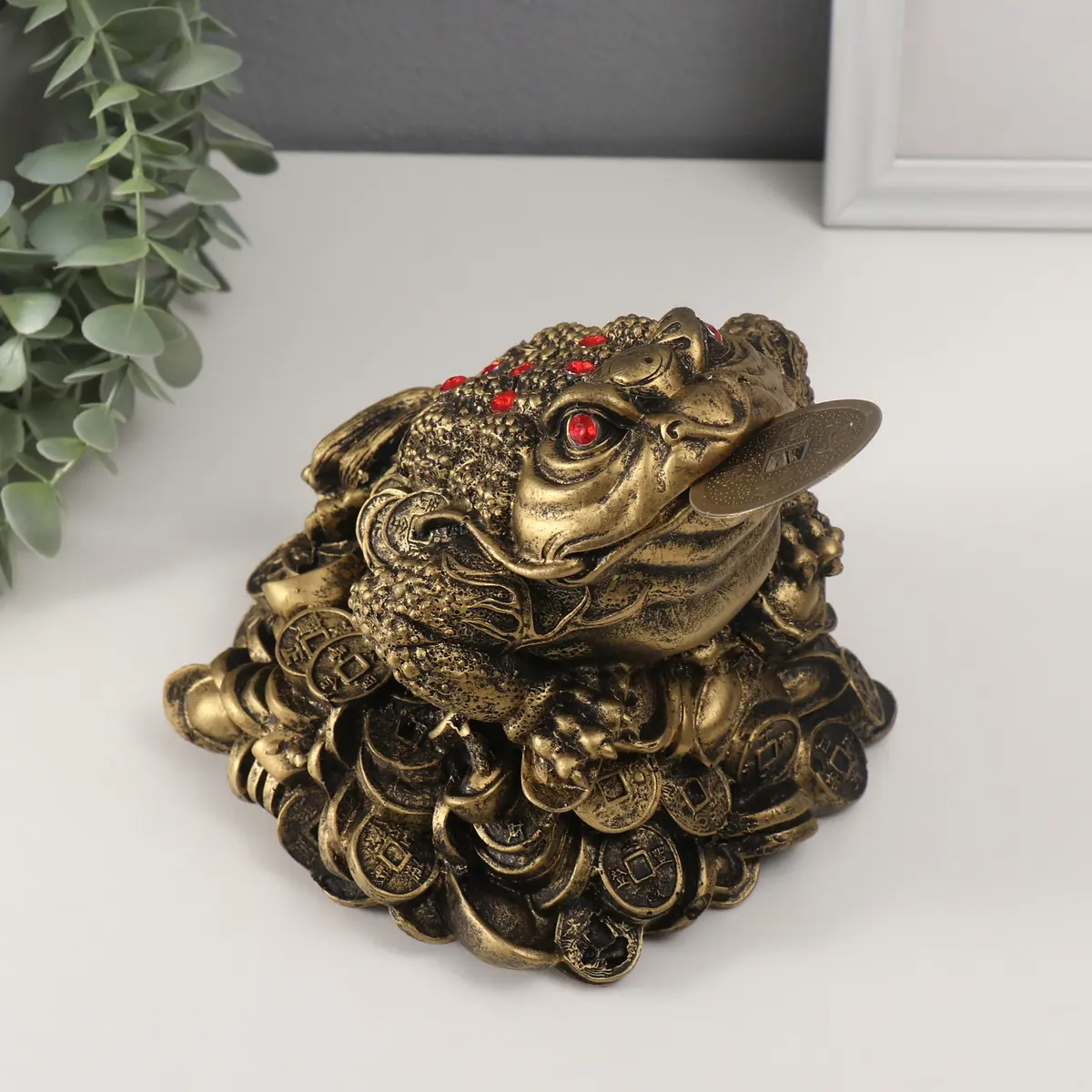 

Нэцкэ фигурка, Бронзовый