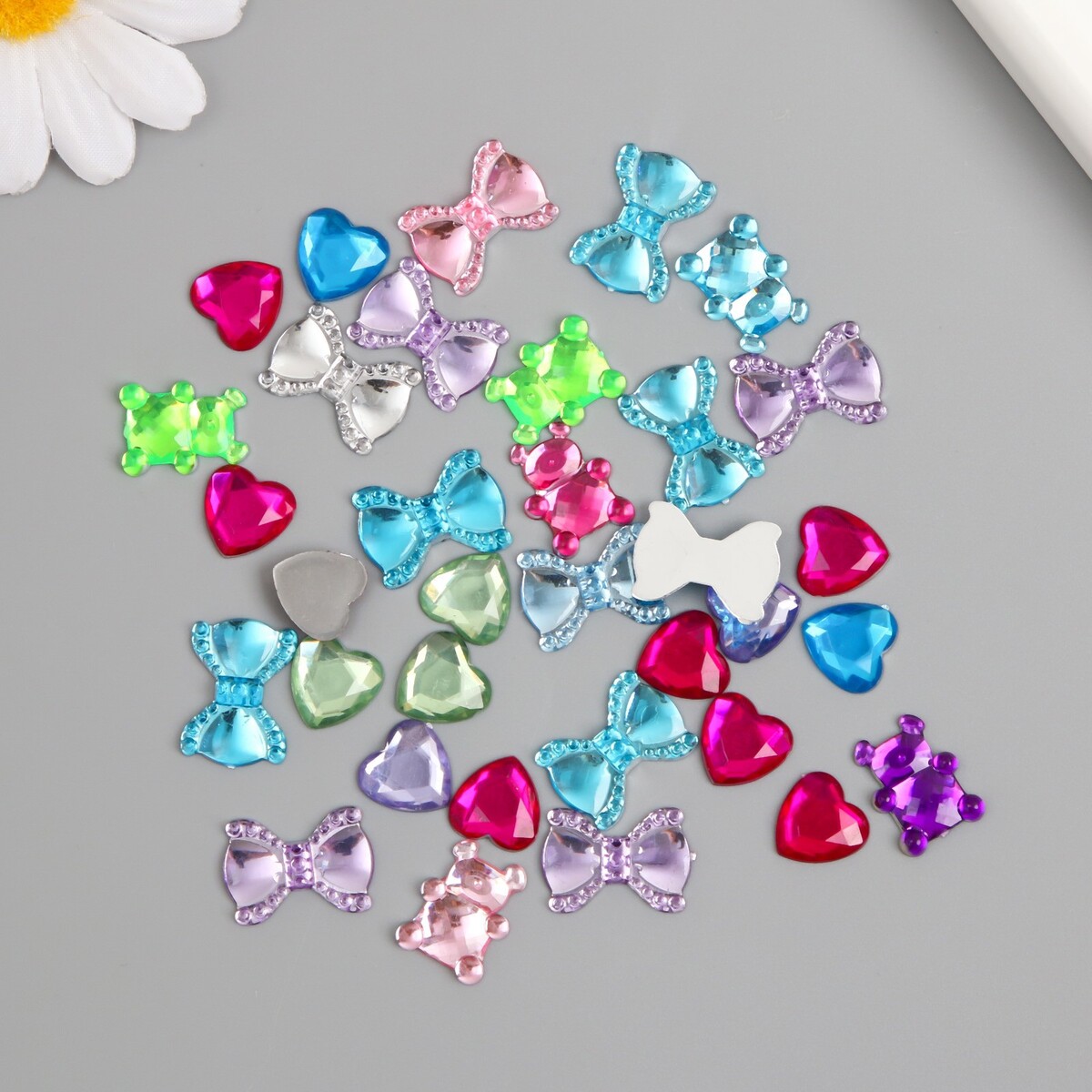 

Декоративные стразы ассорти 2 1,2х1,2 см: 1,2х1,6 см; 1,8х1,4 см набор 8 гр, Микс