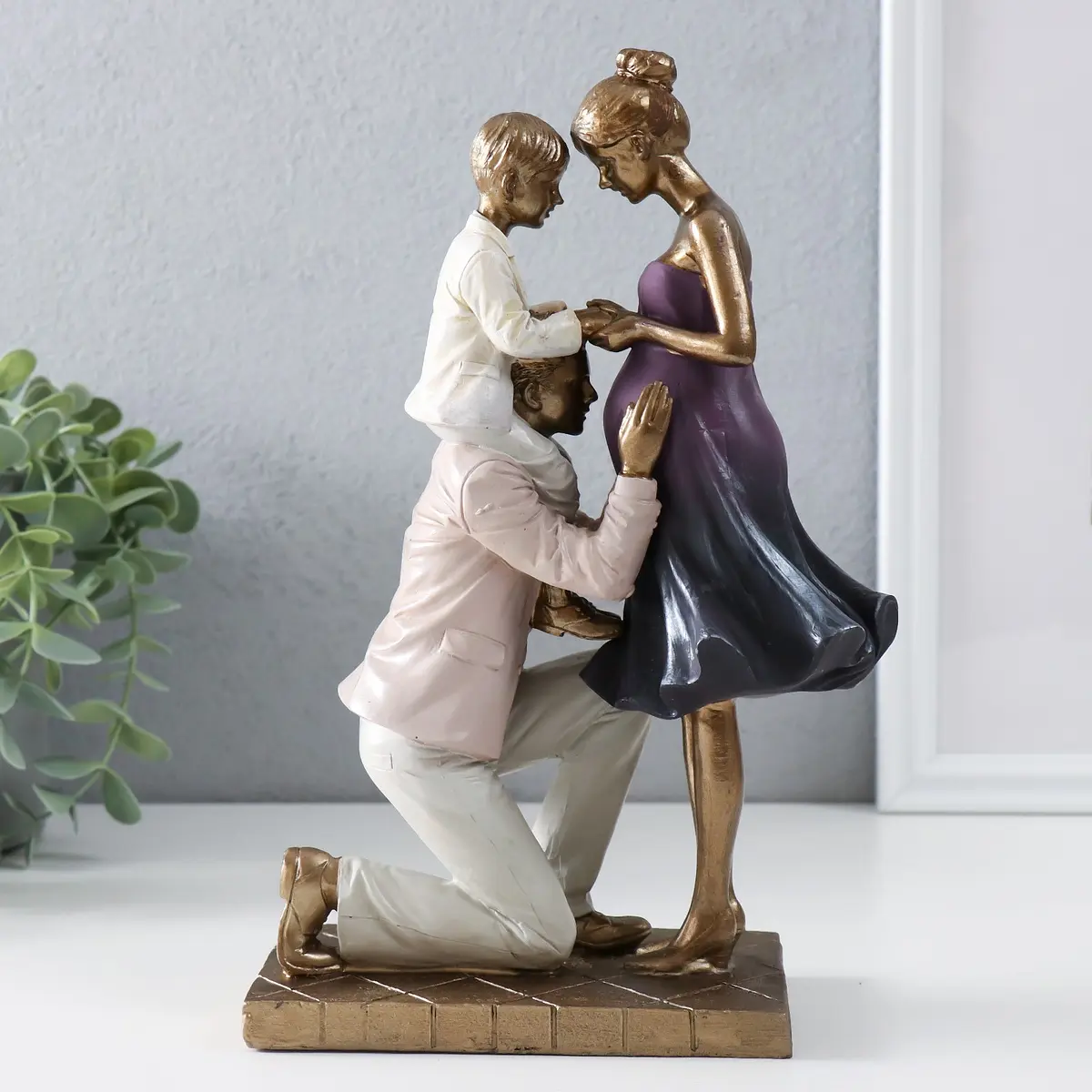 

Фигурка полистоун, Фиолетовый;бронзовый