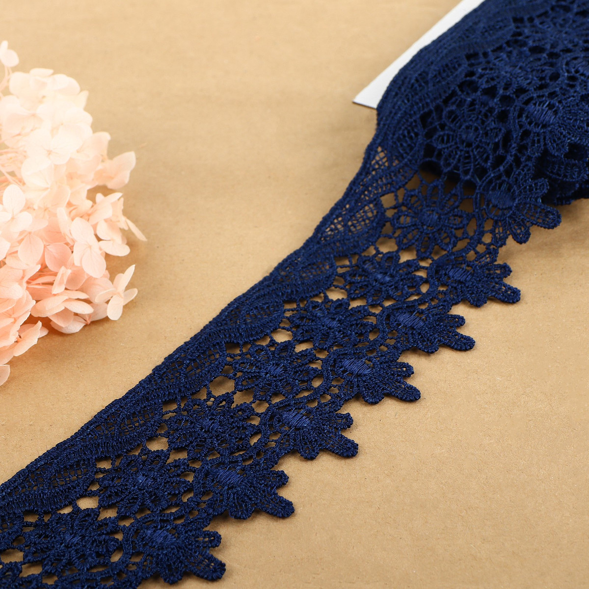 

Кружево гипюровое, 65 мм, 6.8±0.5 м, темно-синее, Синий