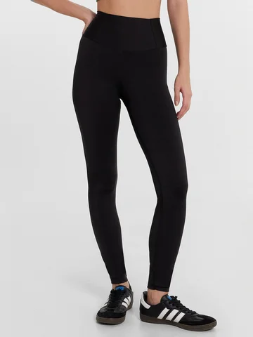 Легинсы женские в черном цвете