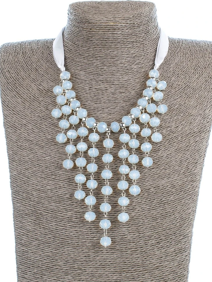 

Колье, Голубой