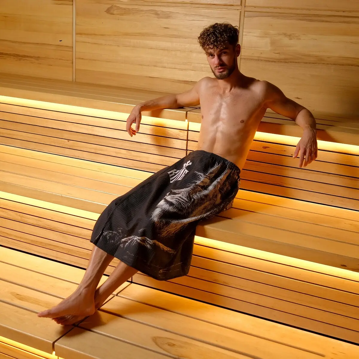 

Полотенце килт вафельное, Черный