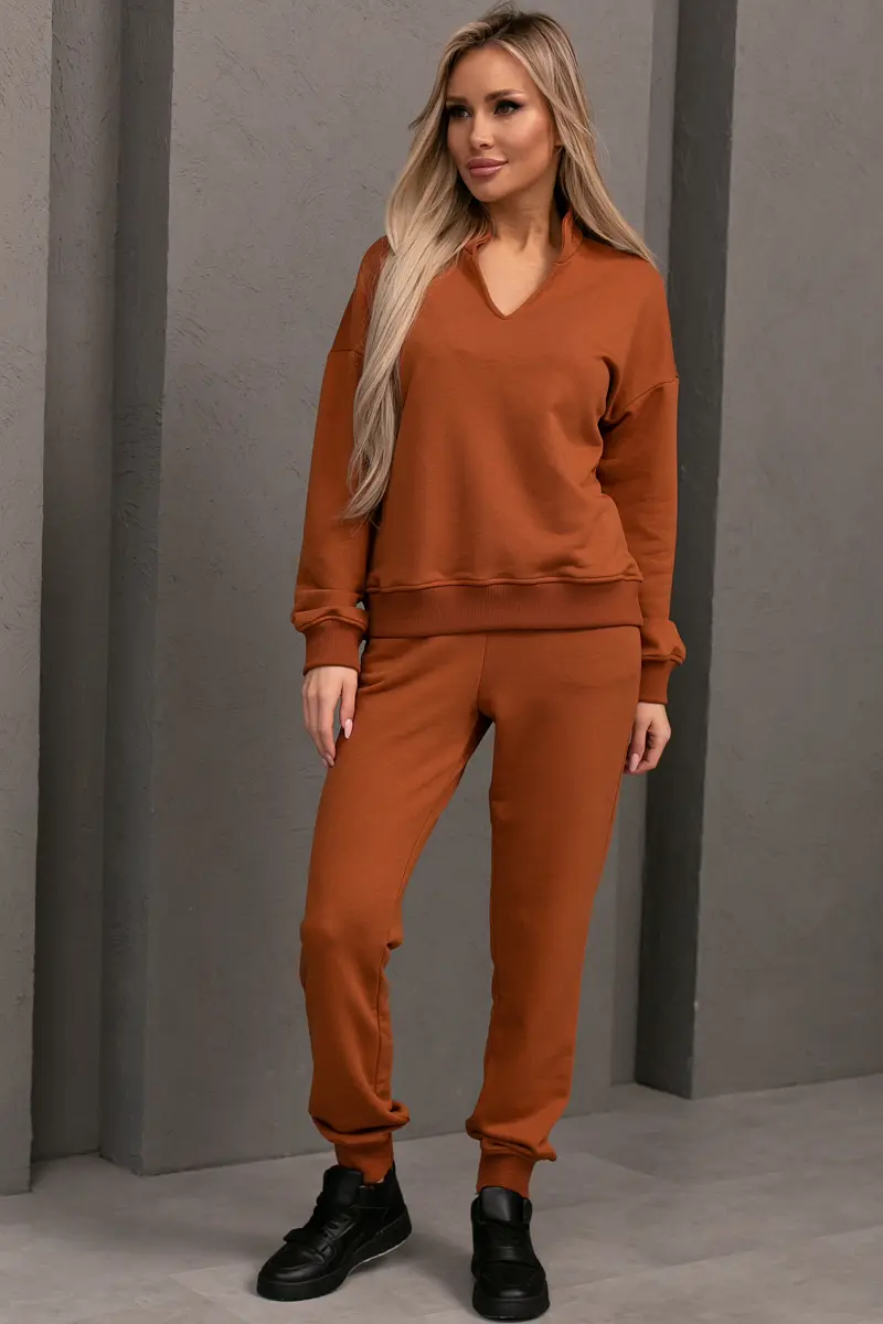 

Костюм, Коричневый;кэмел