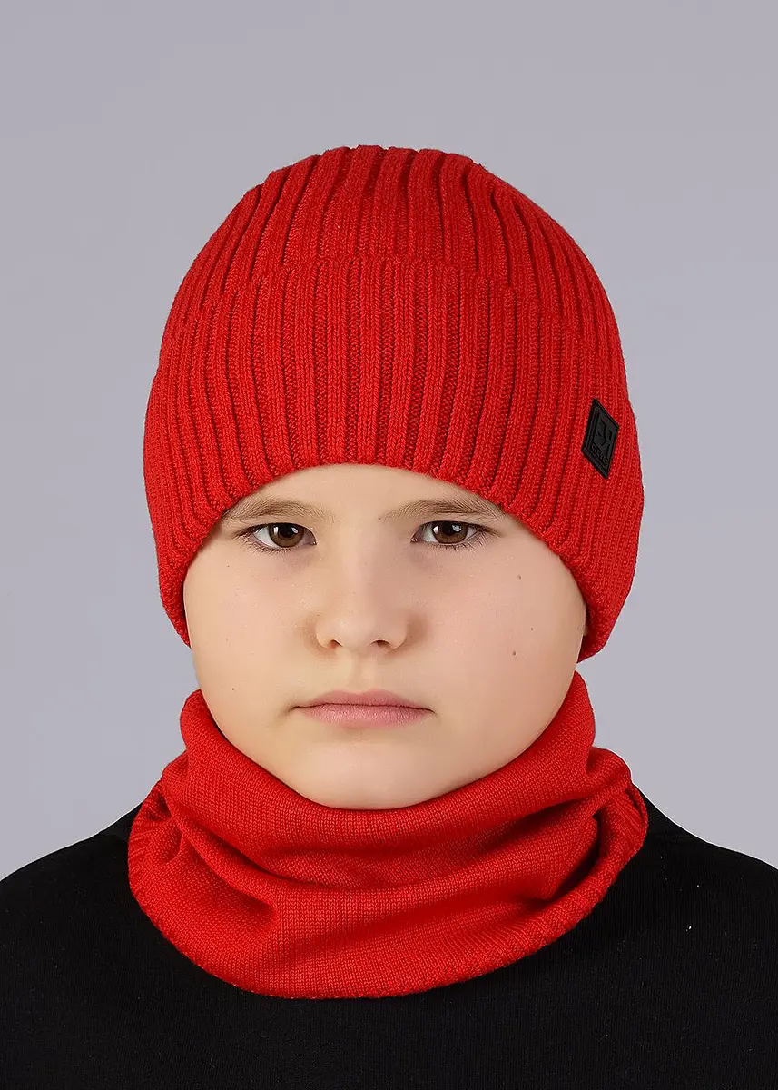 

Шапка, Красный