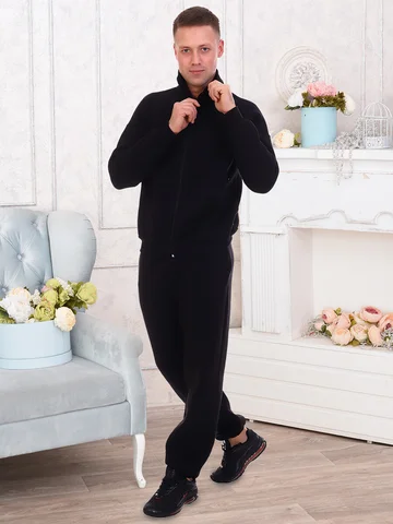 Костюм Роберт Аделис