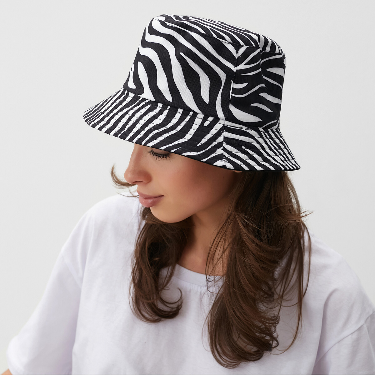 

Панама, Белый;черный