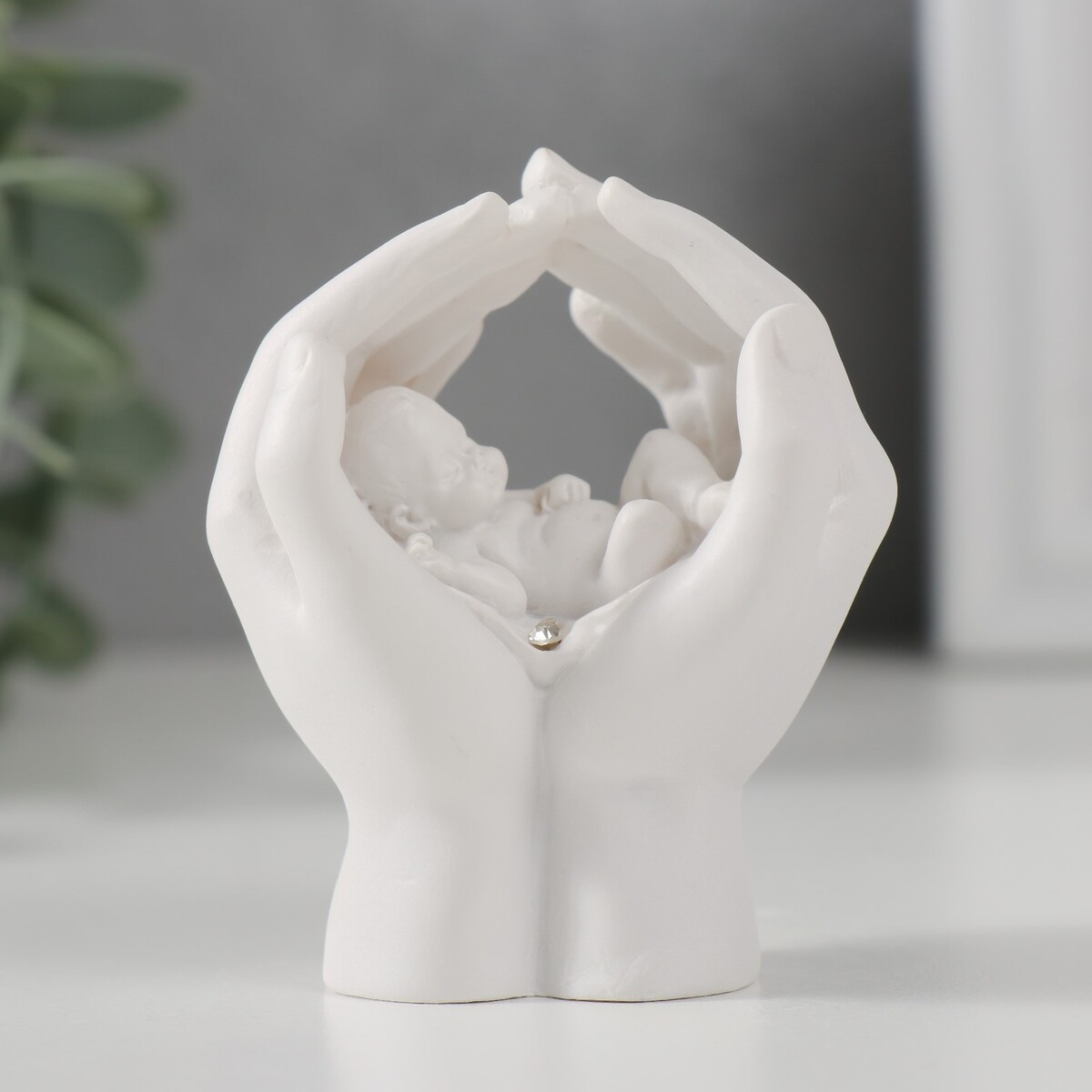 

Фигурка полистоун, Белый