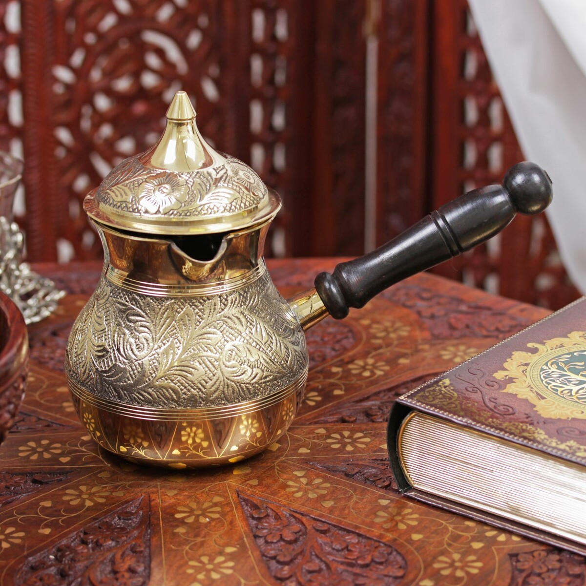 

Турка, Золотистый